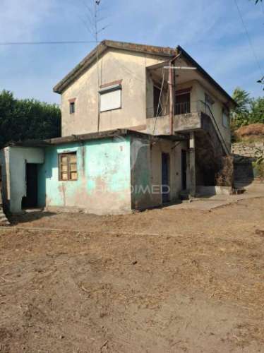 Moradia t2 para restauro