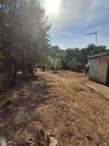 Moradia t2 para restauro