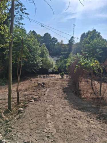 Moradia t2 para restauro