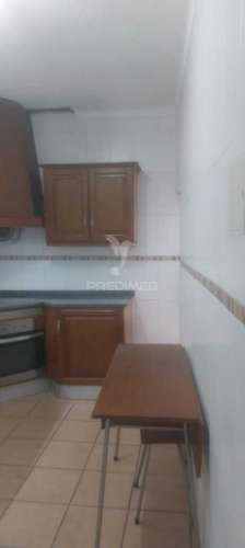 Apartamento t2 remodelado – r/c