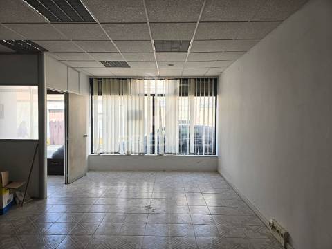 Loja - centro de grândola - 147,1 m² - comércio