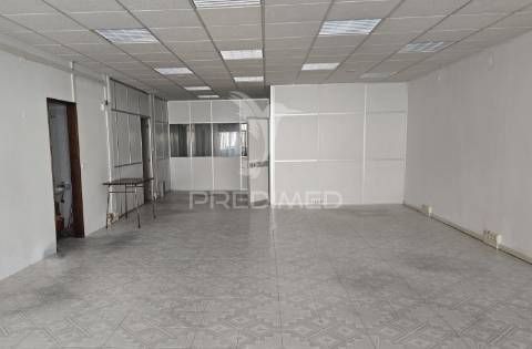 Loja - centro de grândola - 147,1 m² - comércio