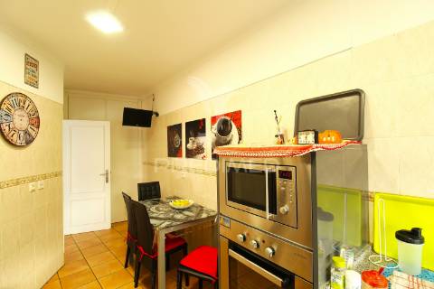 Apartamento t3 duplex, terraço, santiago do cacém