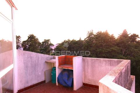 Apartamento t3 duplex, terraço, santiago do cacém