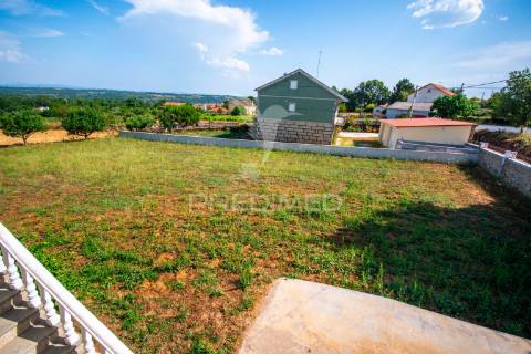 Moradia t4 com terreno de 1850 m² | albardo – guarda