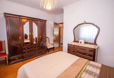 Moradia t4 com terreno de 1850 m² | albardo – guarda