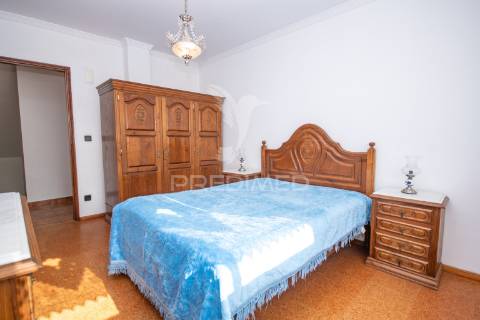 Moradia t4 com terreno de 1850 m² | albardo – guarda