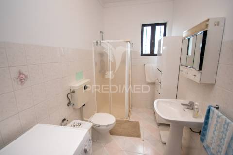 Moradia t4 com terreno de 1850 m² | albardo – guarda