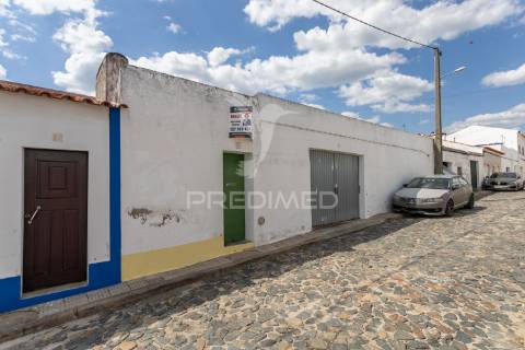 Moradia pronta a habitar - torrão