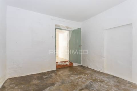 Moradia pronta a habitar - torrão