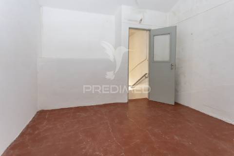 Moradia pronta a habitar - torrão