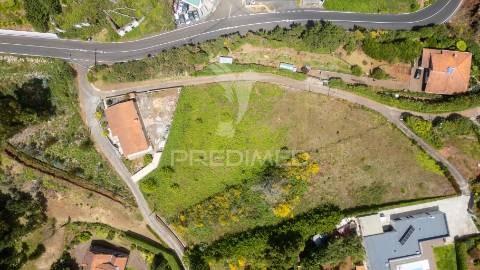 Oportunidade única! terreno com 2.390 m²  ideal para construir 2 moradias