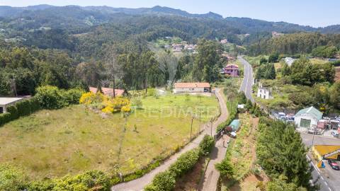 Oportunidade única! terreno com 2.390 m²  ideal para construir 2 moradias