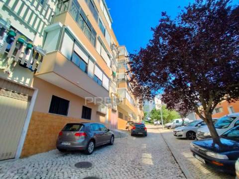 Garagem | espaço comercial | odivelas