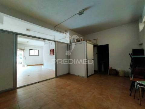 Garagem | espaço comercial | odivelas