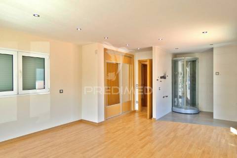 Moradia t7 com garagem