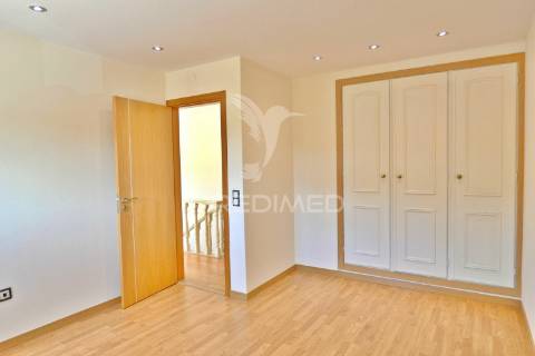 Moradia t7 com garagem