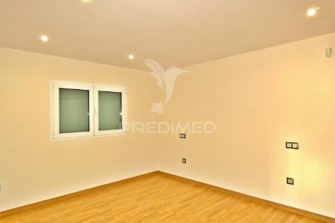 Moradia t7 com garagem