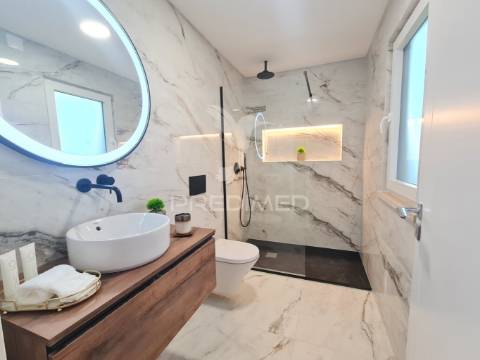 Moradia exclusiva t4 na prestigiada herdade da aroeira