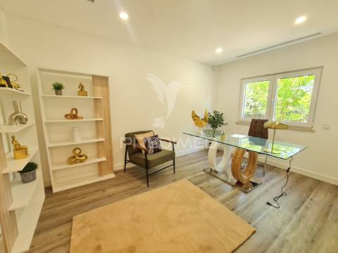 Moradia exclusiva t4 na prestigiada herdade da aroeira