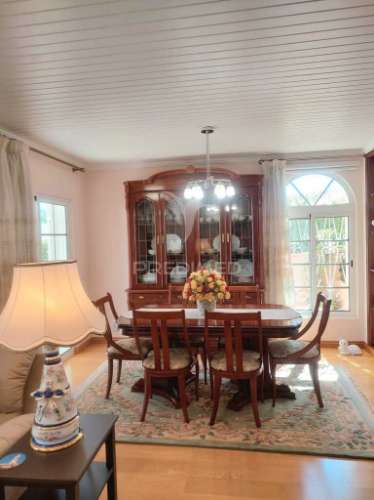 Acolhedora moradia no coração de vilamoura