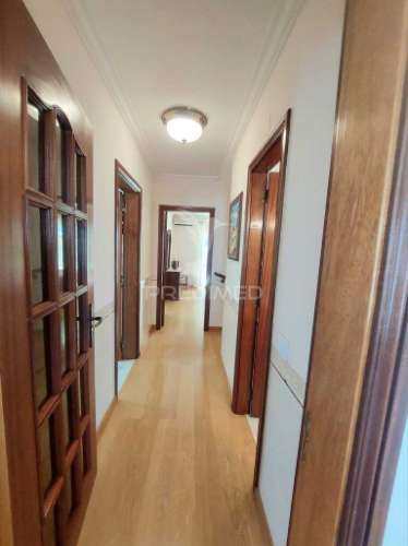 Acolhedora moradia no coração de vilamoura