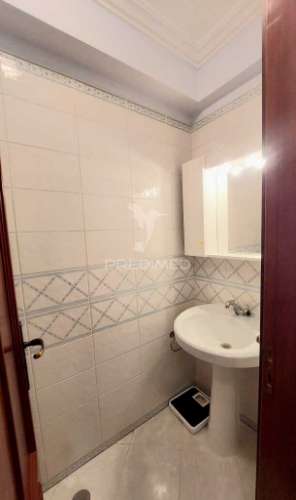 Acolhedora moradia no coração de vilamoura