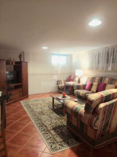 Acolhedora moradia no coração de vilamoura