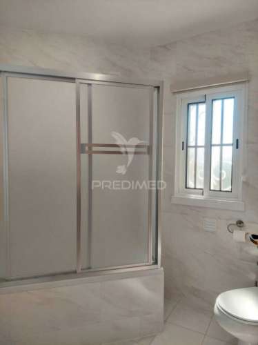 Acolhedora moradia no coração de vilamoura