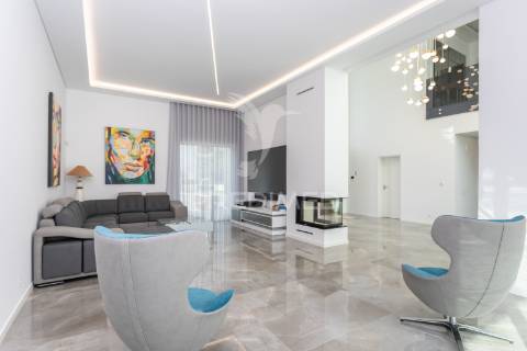 Propriedade única no coração de azeitão - nova