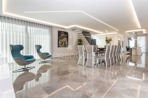 Propriedade única no coração de azeitão - nova