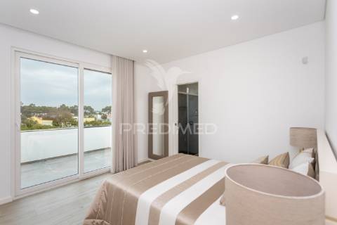 Propriedade única no coração de azeitão - nova