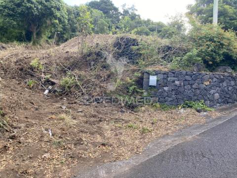 Terreno à venda com projeto aprovado