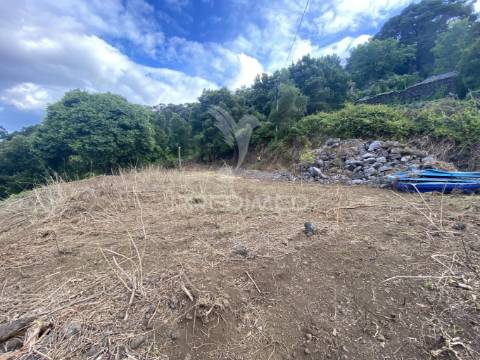 Terreno à venda com projeto aprovado