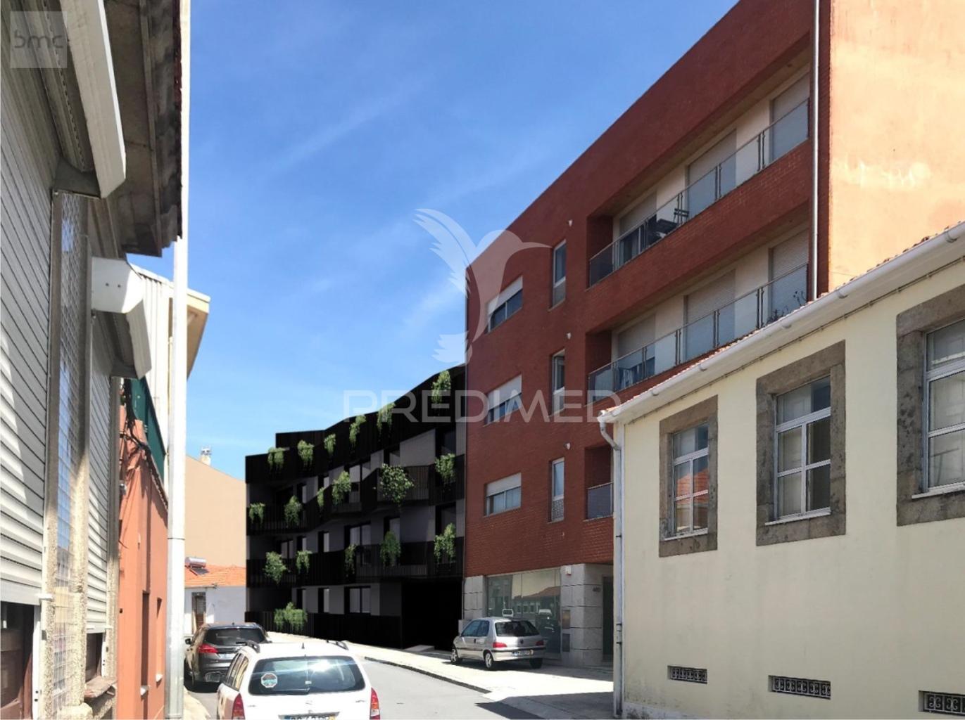 T2 leça de palmeira