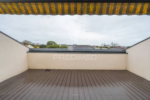 Moradia t5 em miramar - vila nova de gaia