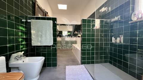 Quinta de luxo exclusiva na fuseta, algarve: refúgio com vista ria formosa e potencial de investimento