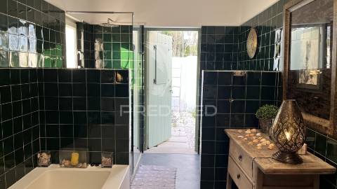 Quinta de luxo exclusiva na fuseta, algarve: refúgio com vista ria formosa e potencial de investimento