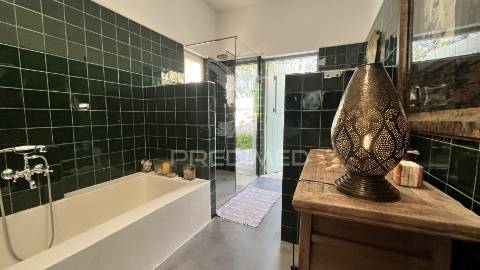 Quinta de luxo exclusiva na fuseta, algarve: refúgio com vista ria formosa e potencial de investimento