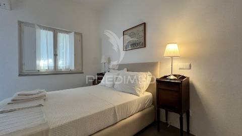 Quinta de luxo exclusiva na fuseta, algarve: refúgio com vista ria formosa e potencial de investimento