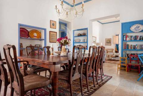 Quinta de luxo exclusiva na fuseta, algarve: refúgio com vista ria formosa e potencial de investimento