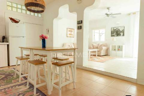 Quinta de luxo exclusiva na fuseta, algarve: refúgio com vista ria formosa e potencial de investimento