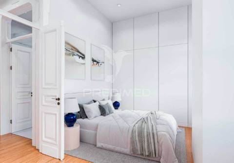 Apartamento t3 em edifício pombalino, frente rio, 195m2