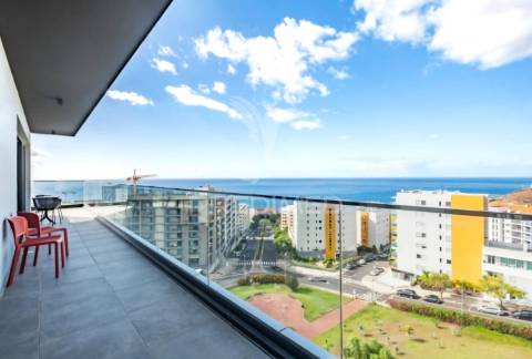Penthouse t3 com vista mar de cortar a respiração – exclusiva, moderna e pronta a rentabilizar!