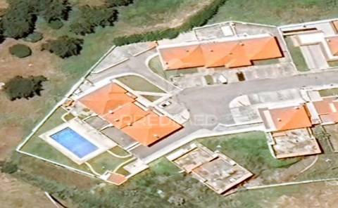 Apartamento t2 , com garagem e piscina em salir do porto