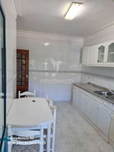 Apartamento t3 para venda em fânzeres, gondomar