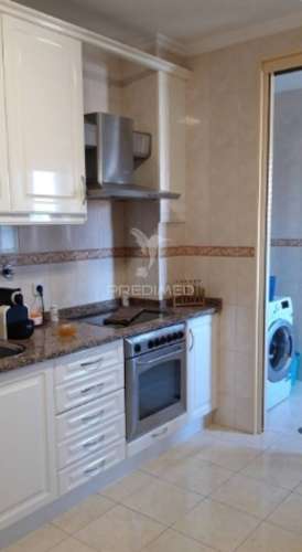 T3 santa maria da feira a 15 minutos de carro de espinho, em condomínio fechado! c/ garagem box