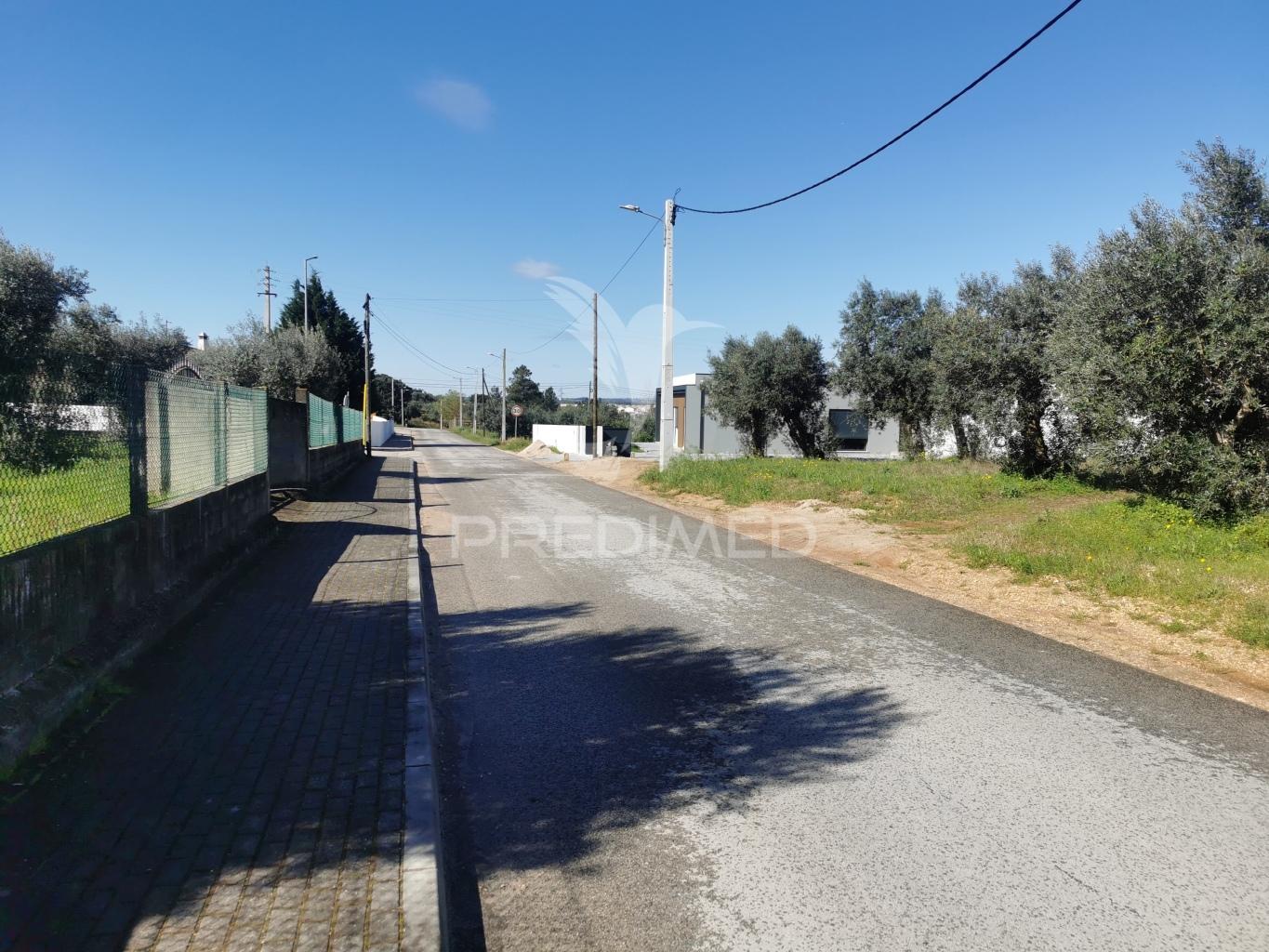 Lote de moradia