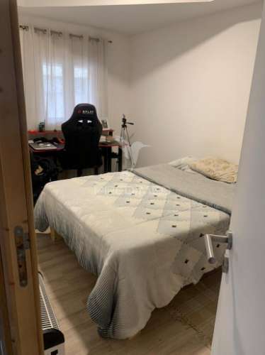 Moradia com 6 apartamentos independentes