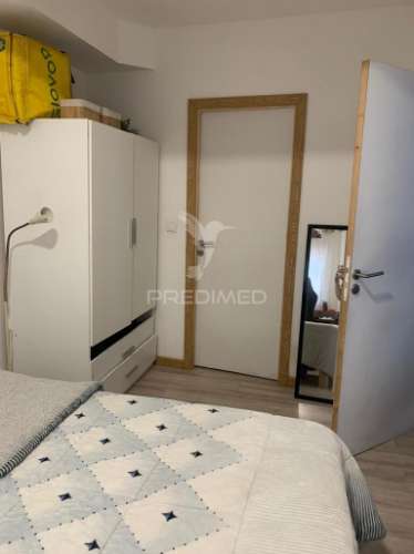 Moradia com 6 apartamentos independentes